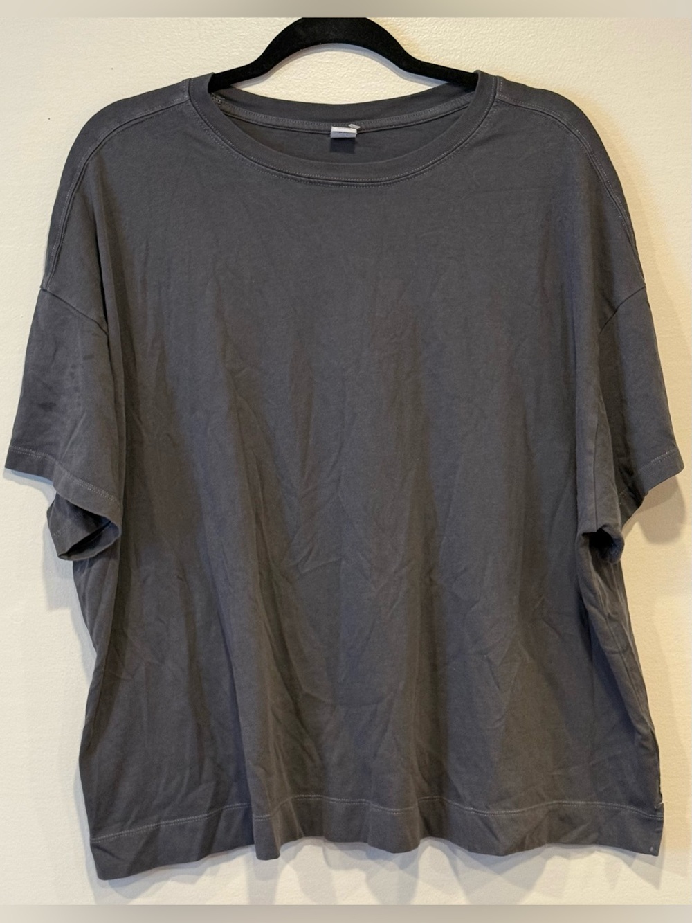 Old Navy Women's Charcoal Gray Boxy Crewneck T-Shirt Size 2X